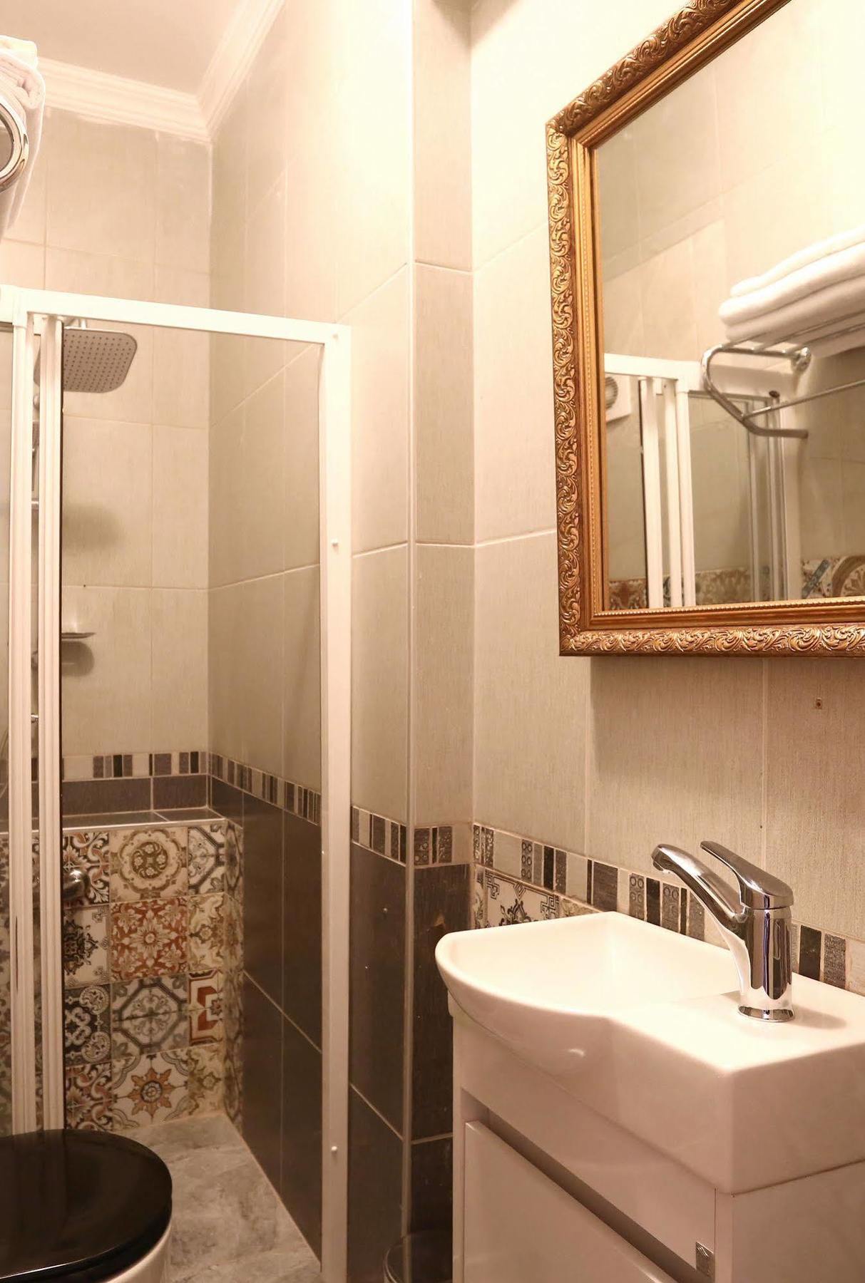 Taksim Green Star Hotel Istanbul Exterior foto